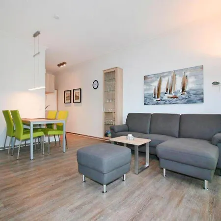 In Ostseeresort With Balcony Olpenitz